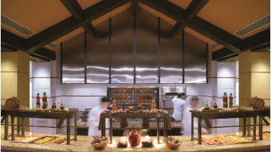 breakfast buffet nearest
